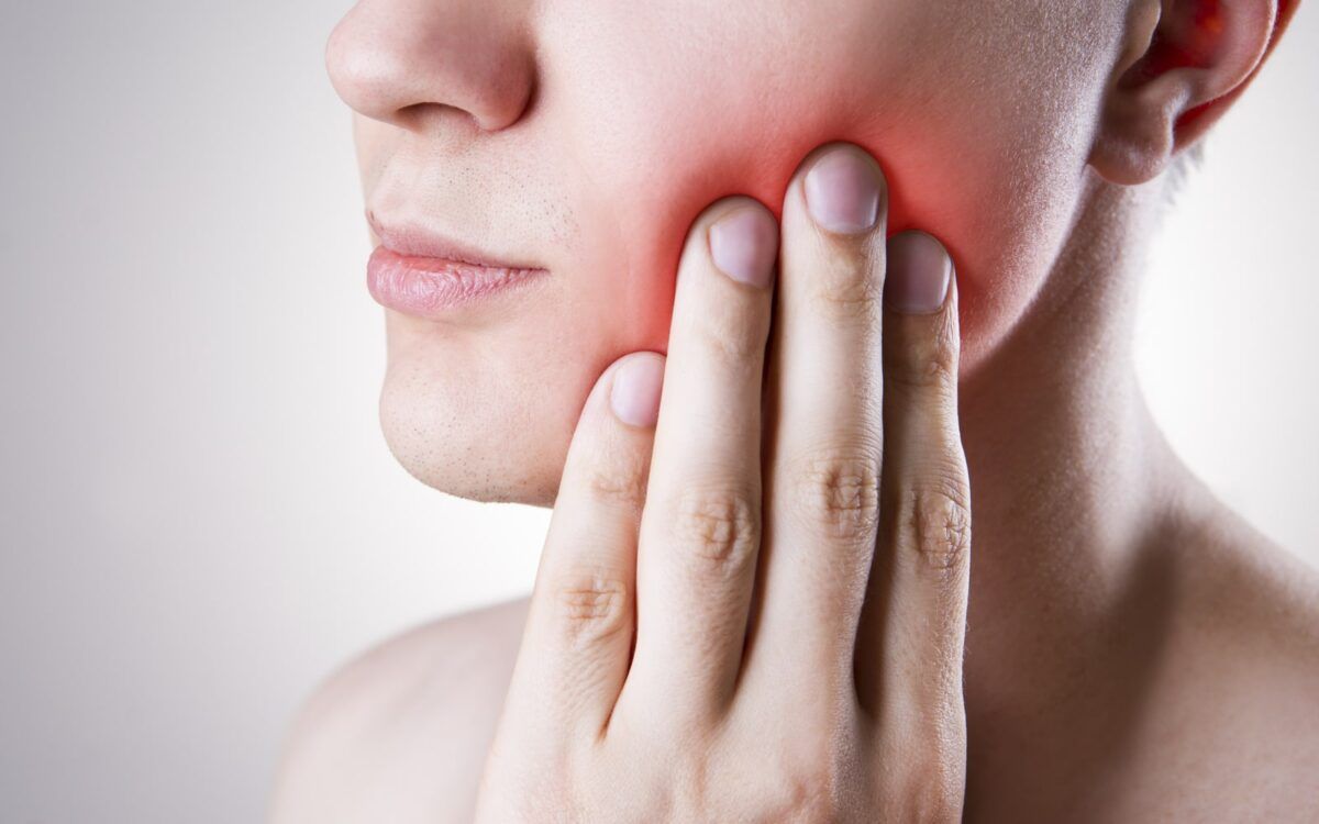 Woman With Painful Tooth